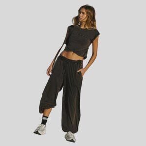 FP Movement Hot Shot Crossover Set color Black